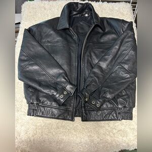 Roundtree & Yorke Black Lightweight Shirt Jacket‎